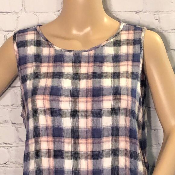Cloth & Stone Anthropologie Distressed Plaid Tank - Picture 2 of 10